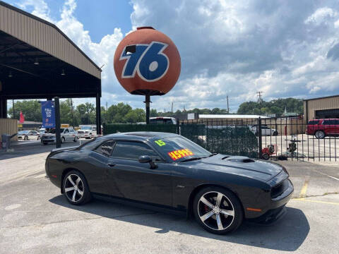2015 Dodge Challenger R/T Plus Shaker