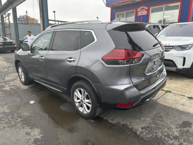 2018 Nissan Rogue
