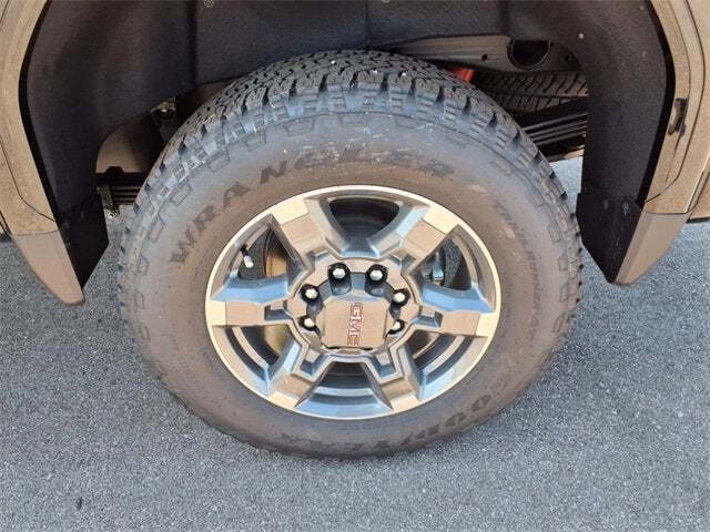 2025 GMC Sierra 2500HD