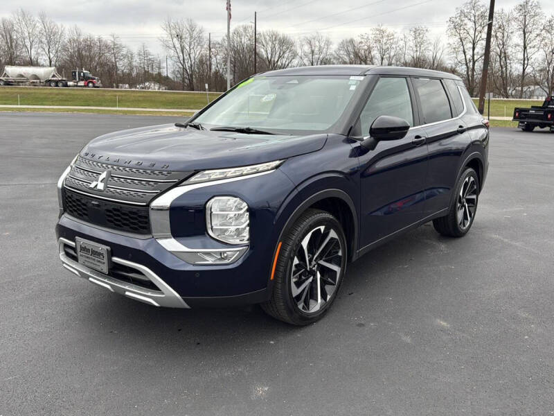 2022 Mitsubishi Outlander SE