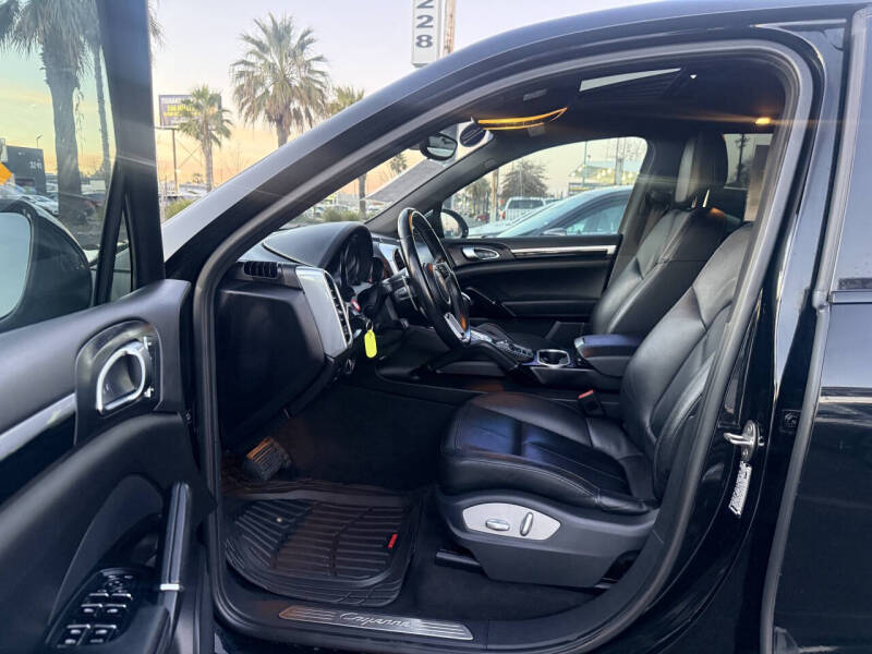 2016 Porsche Cayenne