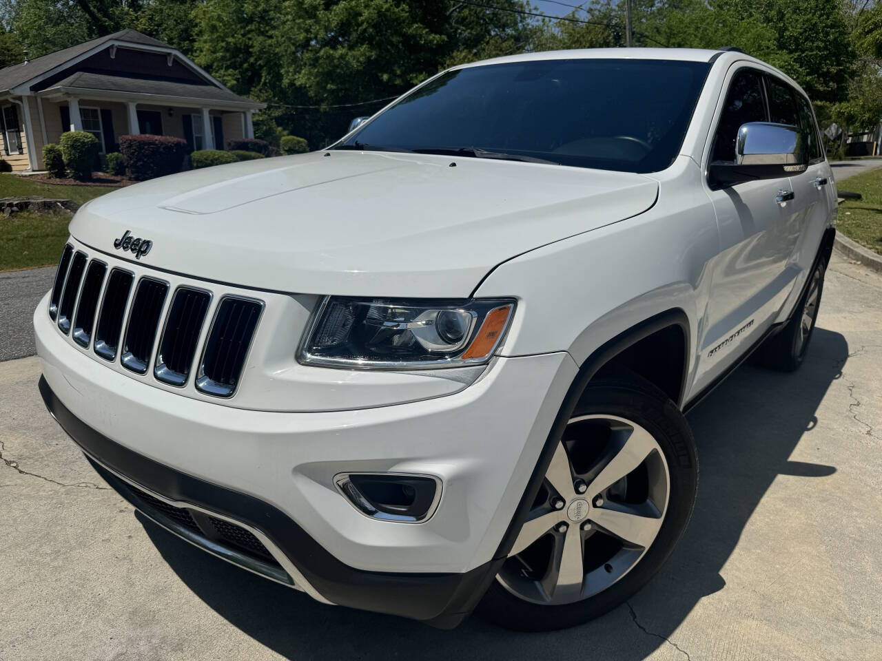 2015 Jeep Grand Cherokee Limited 4x2 4dr SUV's photo