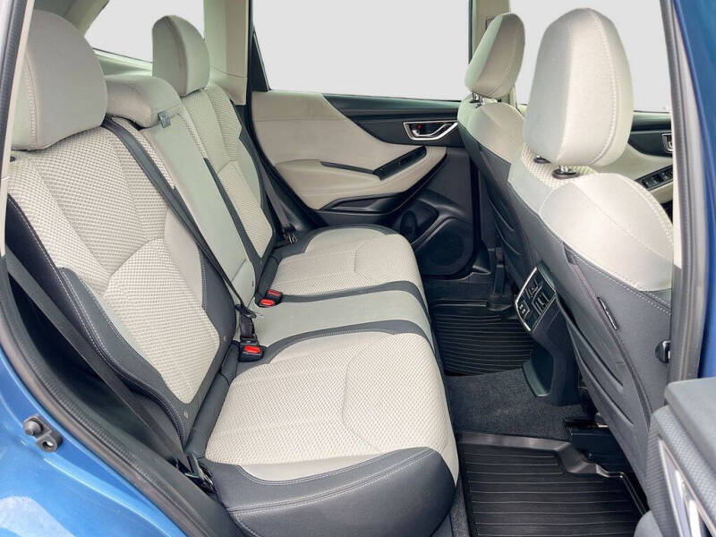 2022 Subaru Forester Premium
