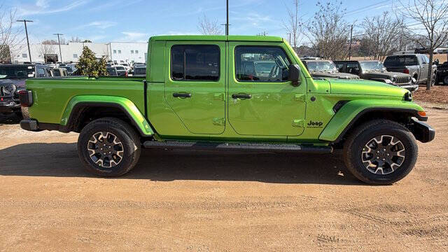 2026 Jeep Gladiator Sahara