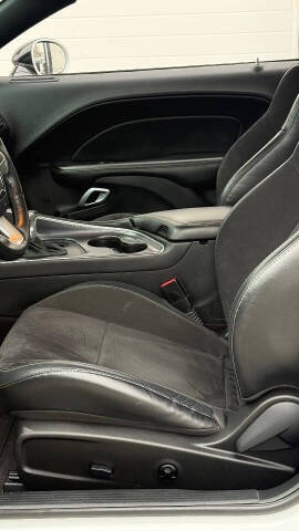 2016 Dodge Challenger R/T Scat Pack