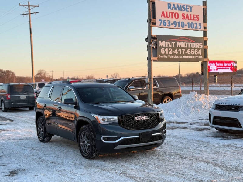 2019 GMC Acadia SLT-1