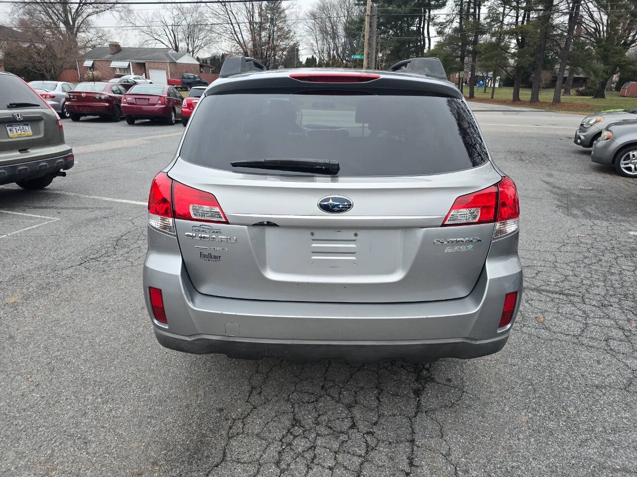 2010 Subaru Outback for sale at QUEENSGATE AUTO SALES in York, PA