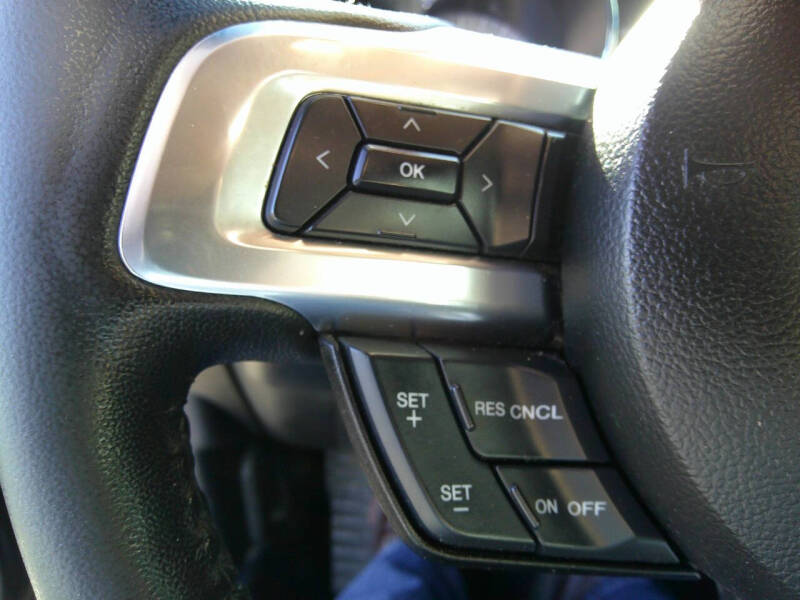 2017 Ford Mustang V6