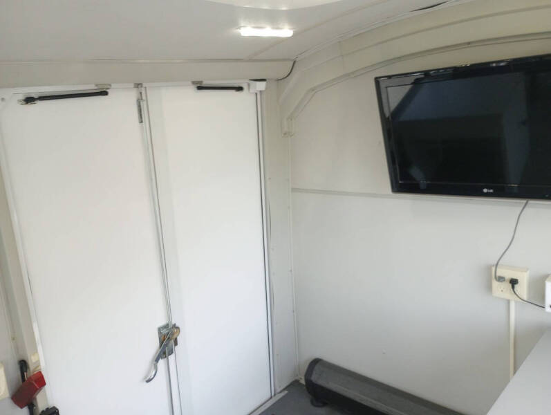 2014 Freightliner M2 106