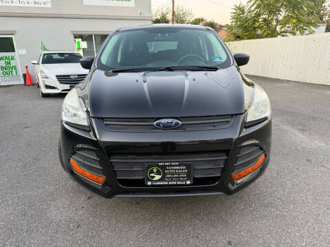 2014 Ford Escape S
