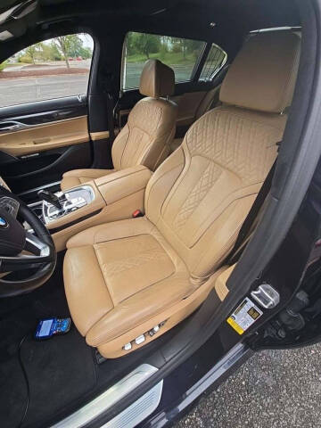 2018 BMW 7 Series 750i