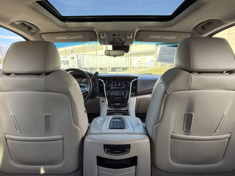 2017 Cadillac Escalade Premium Luxury