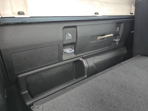 2026 Jeep Gladiator Shadow Ops