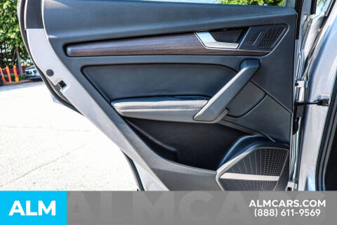 2022 Audi Q5 quattro Premium Plus 40 TFSI