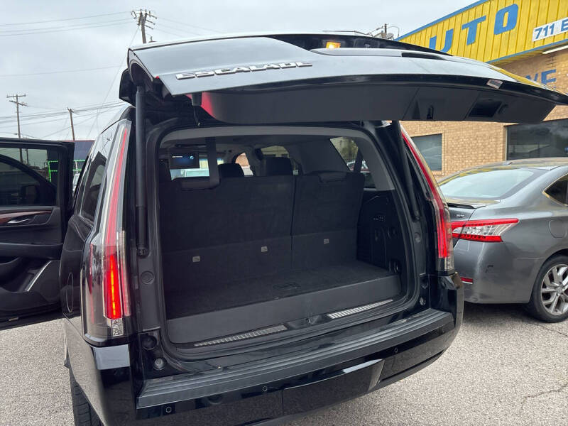 2016 Cadillac Escalade Premium Collection