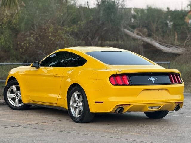 2017 Ford Mustang V6