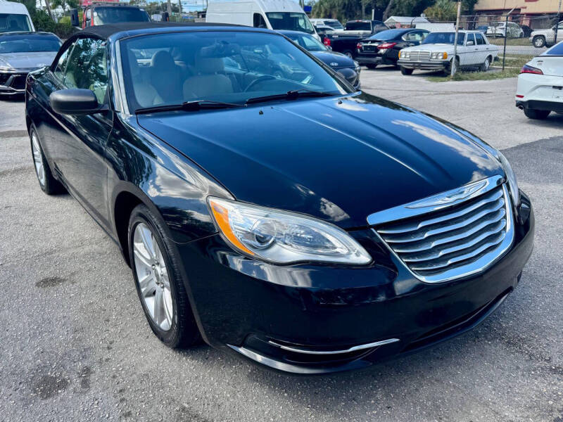 2012 Chrysler 200 Touring
