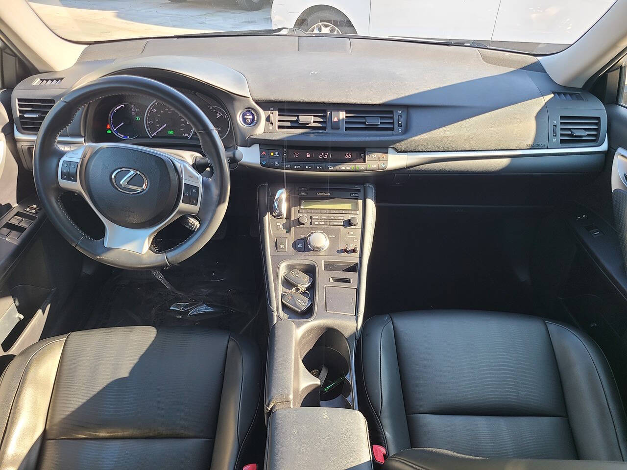 2013 Lexus CT 200h for sale at PAKK AUTOMOTIVE in Peachland, NC