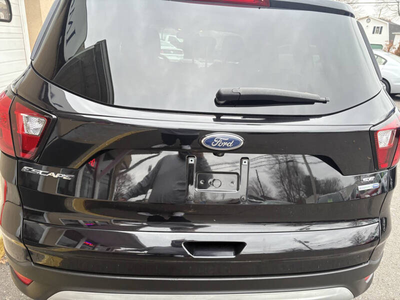 2019 Ford Escape SE