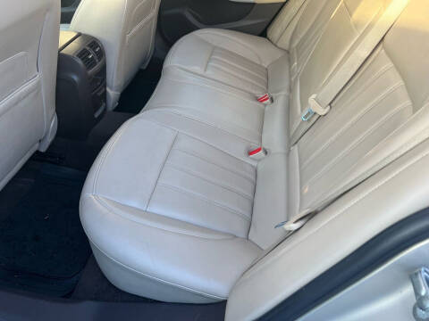 2012 Buick Regal Premium 1