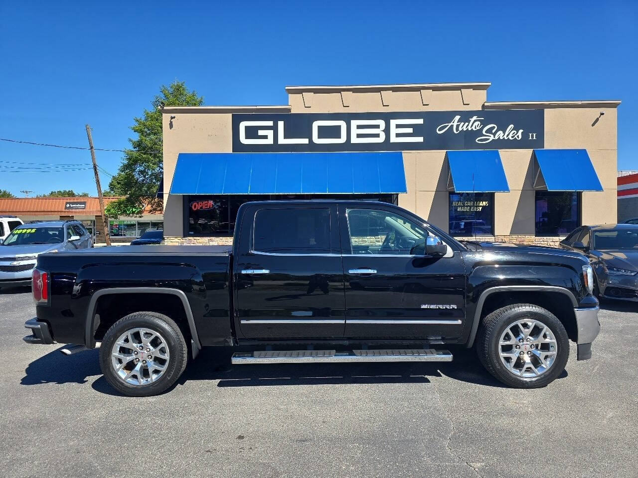 2017 GMC Sierra 1500 for sale at GLOBE AUTO SALES in Louisville, KY