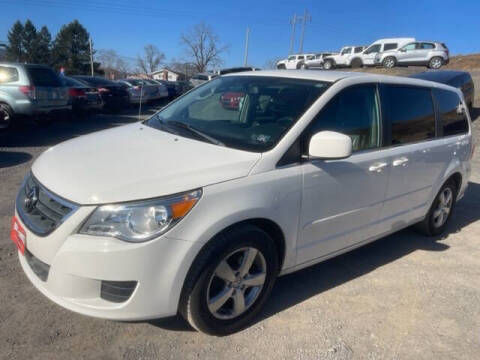 2010 Volkswagen Routan for sale at Dealz On Wheels LLC in Mifflinburg PA