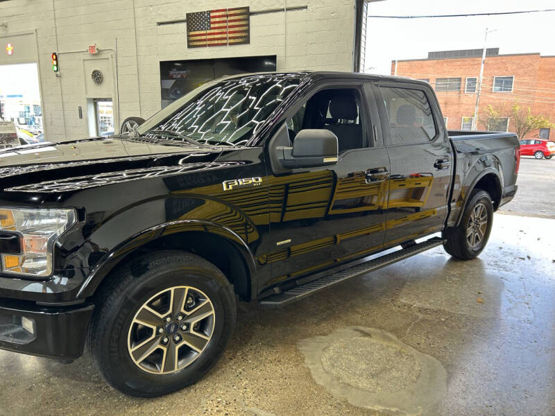 2017 Ford F-150 XLT's photo