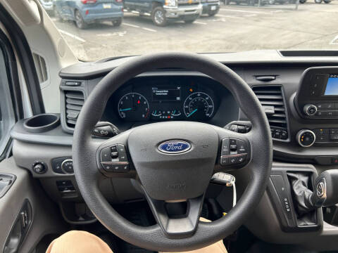 2025 Ford Transit