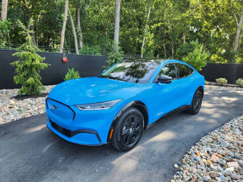 2023 Ford Mustang Mach-E California Route 1