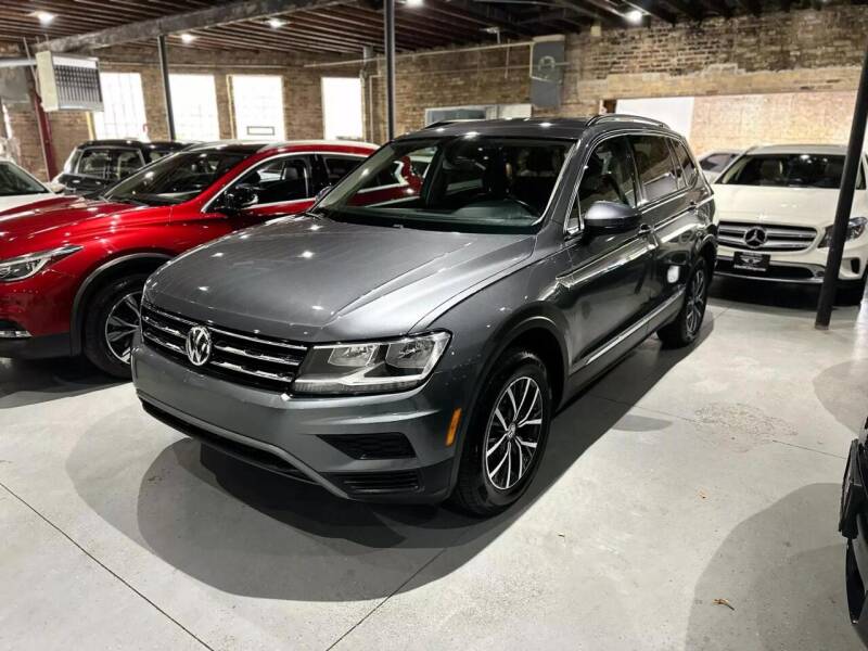 2020 Volkswagen Tiguan for sale at ELITE SALES & SVC in Chicago IL