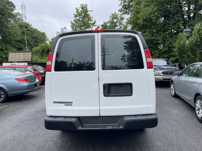 2013 Chevrolet Express 2500