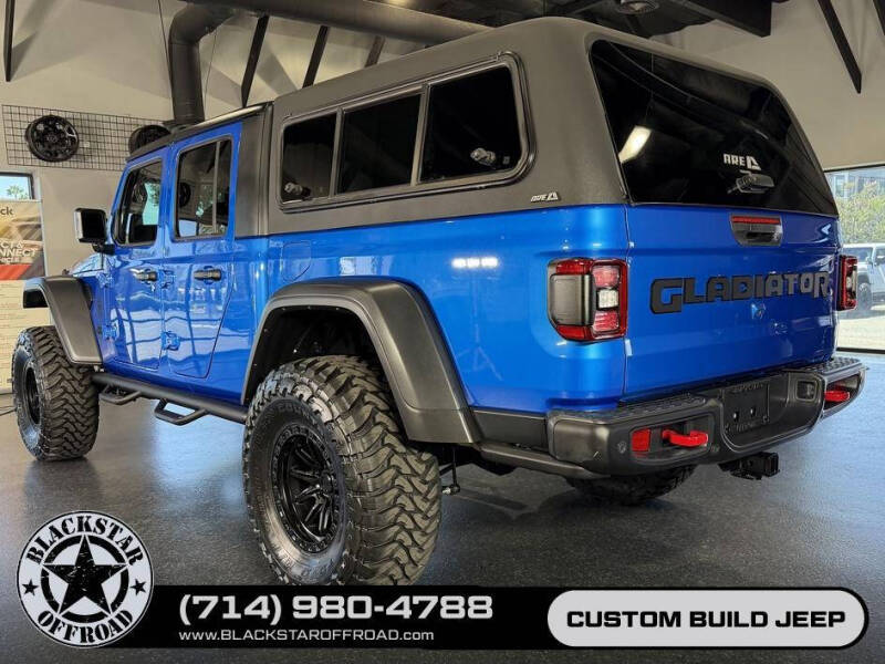 2024 Jeep Gladiator