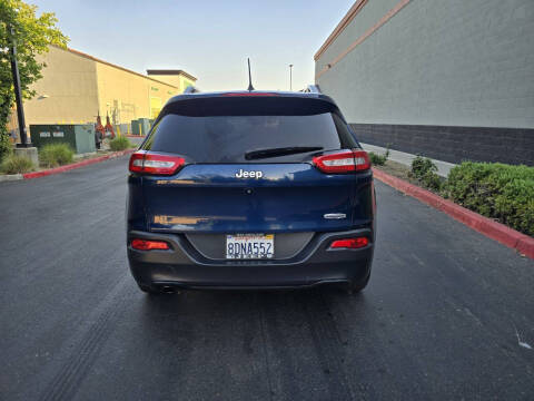 2018 Jeep Cherokee Latitude
