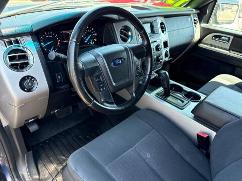 2016 Ford Expedition EL XLT