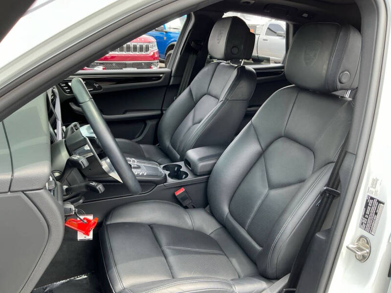 2021 Porsche Macan