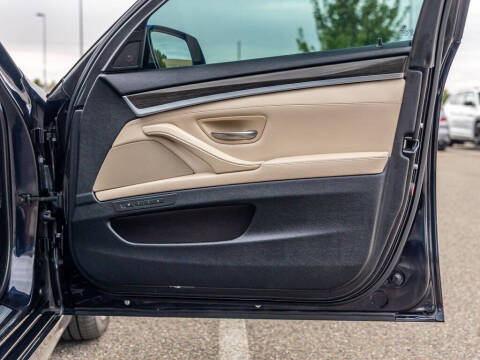 2011 BMW 5 Series 550i