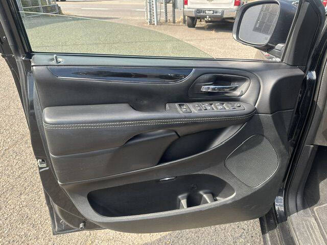 2018 Dodge Grand Caravan SE