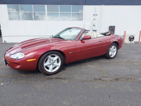 1998 Jaguar XK8