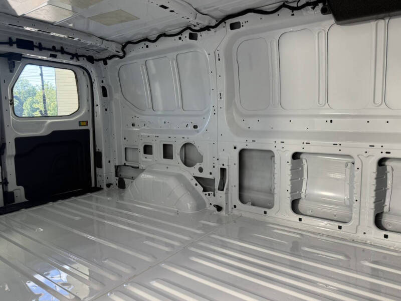2023 Ford Transit