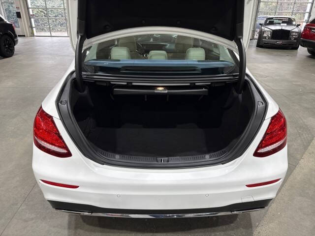 2018 Mercedes-Benz E-Class E 300