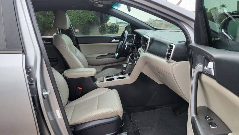 2022 Kia Sportage Nightfall