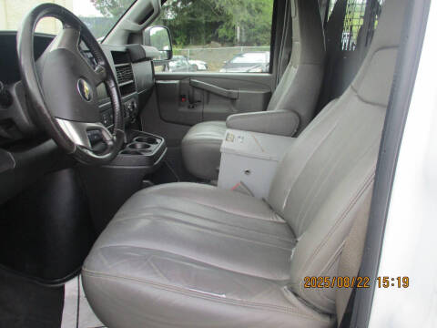 2019 Chevrolet Express 2500