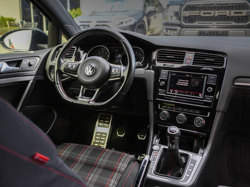2019 Volkswagen Golf GTI Rabbit Edition