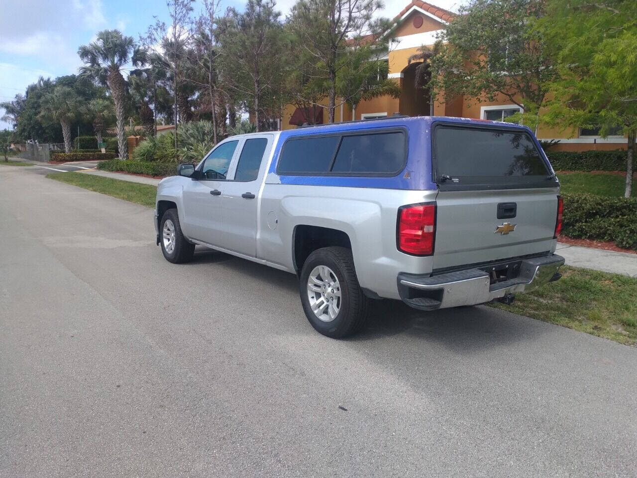 2014 Chevrolet Silverado 1500  - $11,500