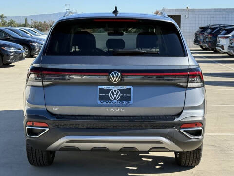 2026 Volkswagen Taos SE