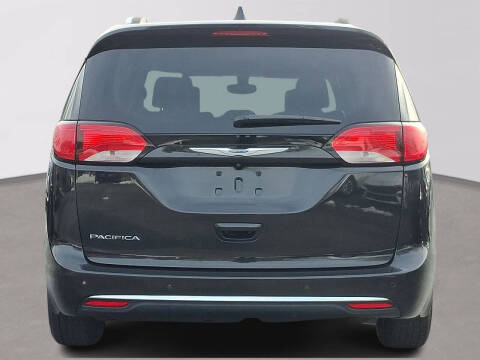 2020 Chrysler Pacifica Touring L Plus