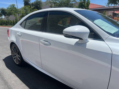 2018 Lexus IS 300
