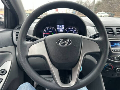 2015 Hyundai Accent GLS