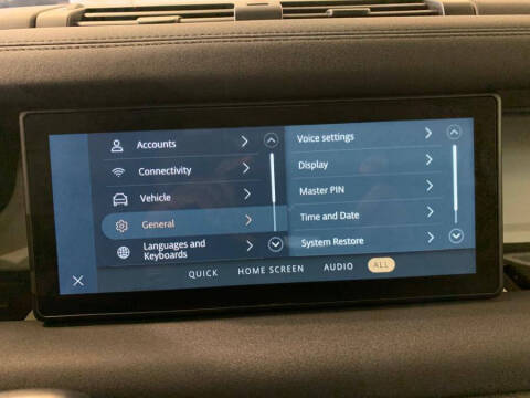 2020 Land Rover Defender 110 S