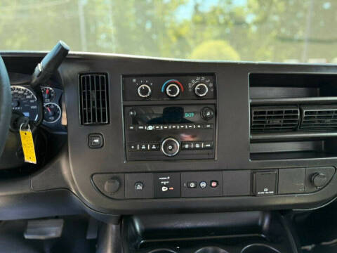 2018 Chevrolet Express 2500